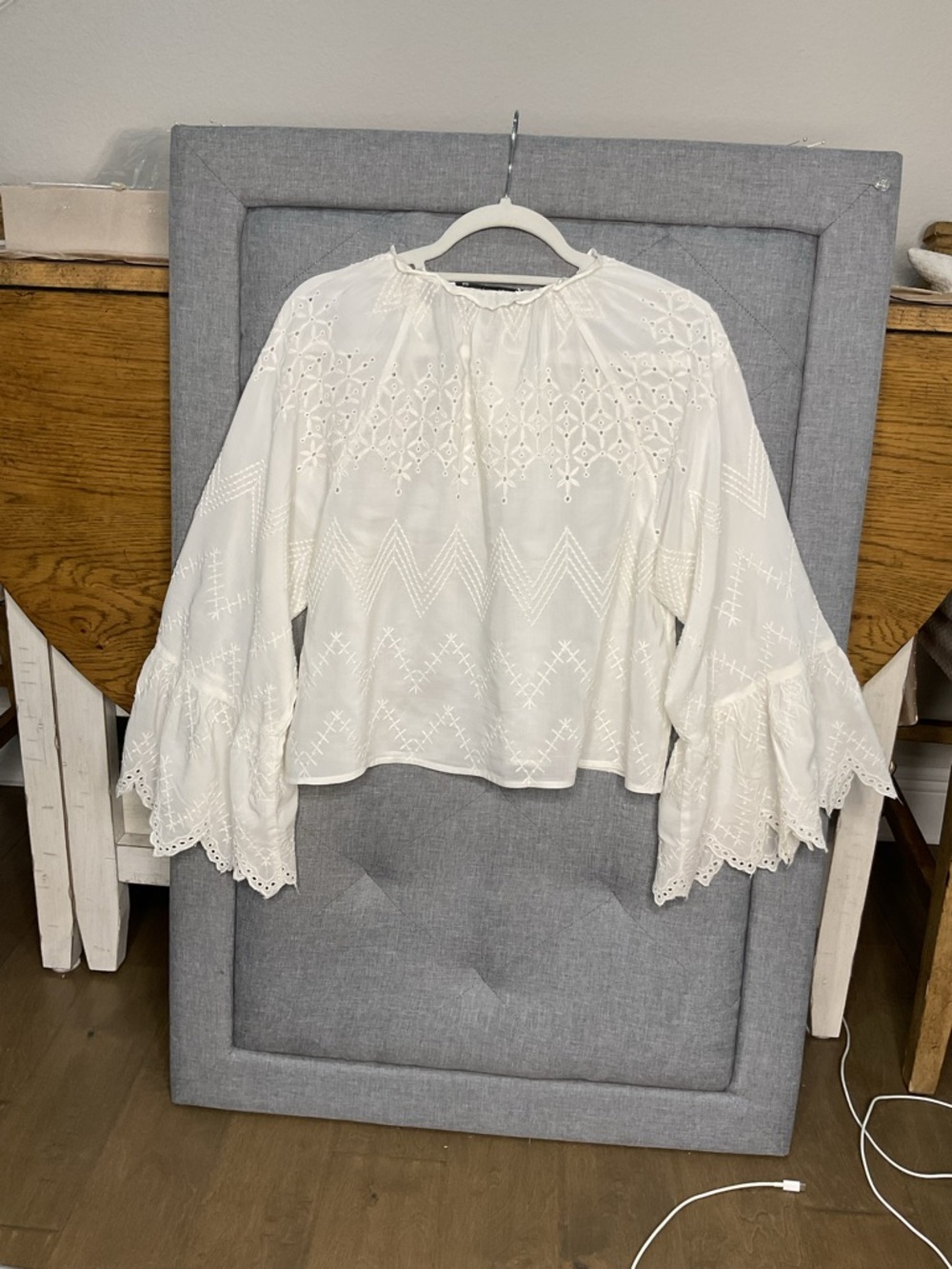 Zara White Embroidered Eyelet Bell Sleeve Boho Blouse NWT XS - Picture 7 of 10
